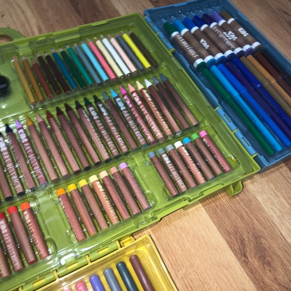 Coloring Art Set 🎨 - Picture 3 of 8